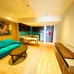 D\'Majestic Resident Suite